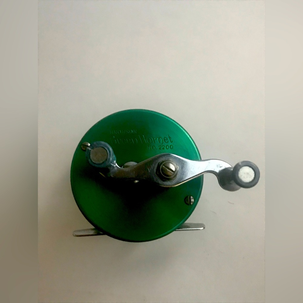 Bronson Green Hornet Fishing Reeel